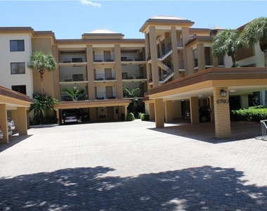 6760 Pelican Bay Blvd - Photo Thumbnail 13