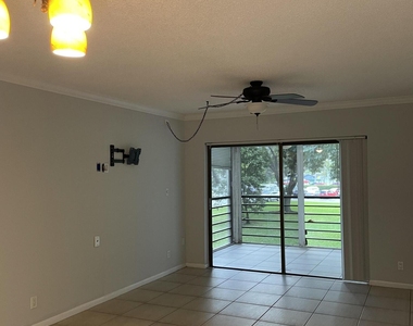 9440 Sw 8th Street - Photo Thumbnail 9