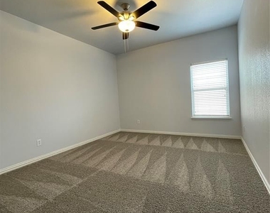 4808 Witten Park Way - Photo Thumbnail 21