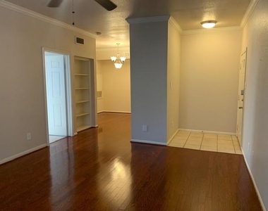 2255 Braeswood Park Drive - Photo Thumbnail 3