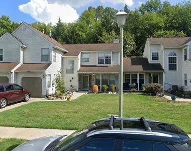 21 Evergreen Drive - Photo Thumbnail 2