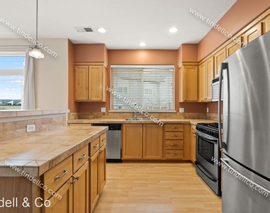 10882 Ne Red Wing Way Unit 203 - Photo Thumbnail 12