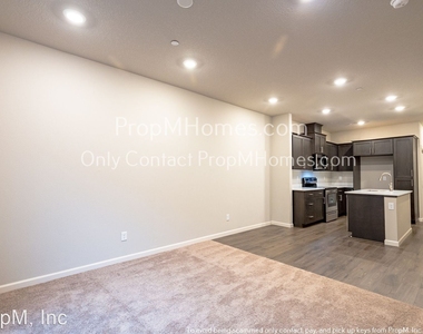 12019 Se High Creek Road Unit B - Photo Thumbnail 15