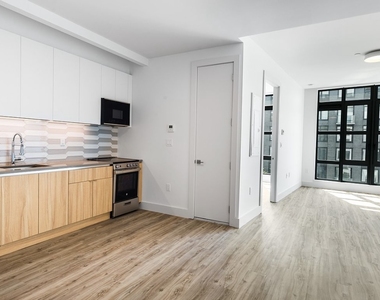 584 4th Avenue - Photo Thumbnail 5