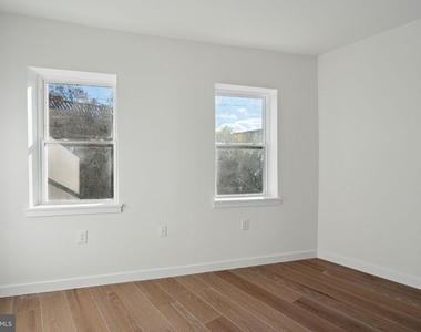 910 E Passyunk Ave - Photo Thumbnail 25