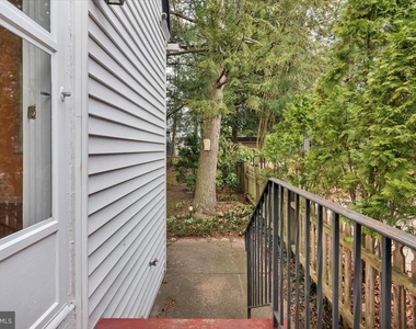 347 Marne Ave - Photo Thumbnail 27