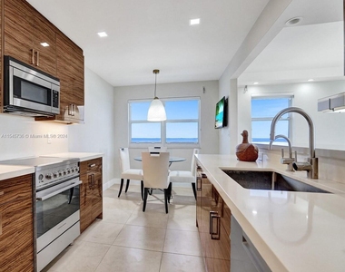 1201 S Ocean Dr - Photo Thumbnail 10