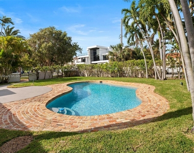 2605 Datura Ct - Photo Thumbnail 28