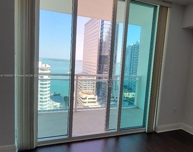 951 Brickell Ave - Photo Thumbnail 28