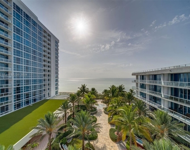 6801 Collins Ave - Photo Thumbnail 39