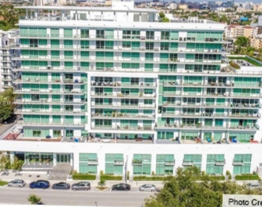 1600 Sw 1 Ave - Photo Thumbnail 0