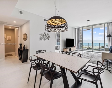 17550 Collins Avenue - Photo Thumbnail 14