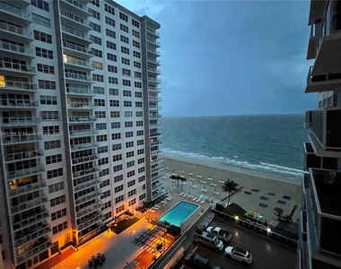 3700 Galt Ocean Dr - Photo Thumbnail 6