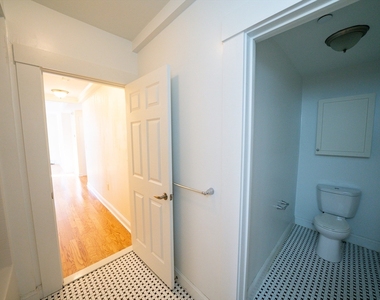 219 Commonwealth Ave - Photo Thumbnail 10