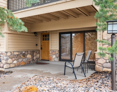 1570 S Deer Valley Dr - Photo Thumbnail 1