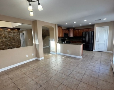 9240 Freedom Heights Avenue - Photo Thumbnail 20