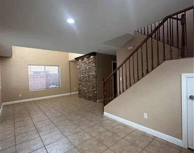 9240 Freedom Heights Avenue - Photo Thumbnail 21