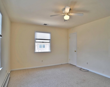 3462 Bergen Avenue - Photo Thumbnail 22