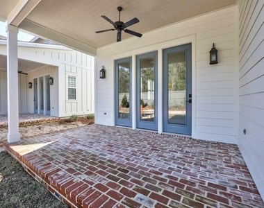 193 Camellia Oaks Avenue - Photo Thumbnail 1