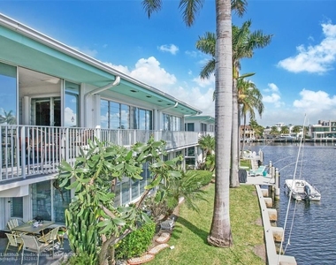 180 Isle Of Venice Dr - Photo Thumbnail 13