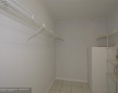 1501 Cayman Way - Photo Thumbnail 19