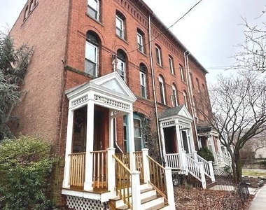 74 Pearl Street - Photo Thumbnail 5