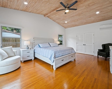 2605 Datura Ct - Photo Thumbnail 38