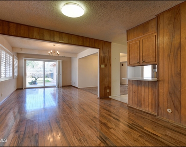 229 Fremont Lane - Photo Thumbnail 17