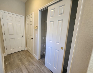 14508 Huntcliff Park Way - Photo Thumbnail 14