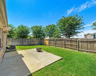 603 Cypresswood Ridge - Photo Thumbnail 10