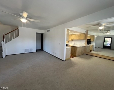 3109 Pinehurst Drive - Photo Thumbnail 11