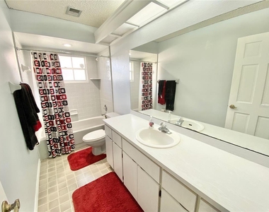 731 Red Coach Avenue - Photo Thumbnail 25