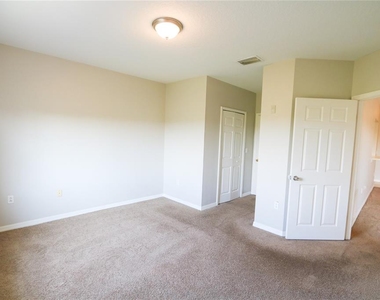 9529 Newdale Way - Photo Thumbnail 14