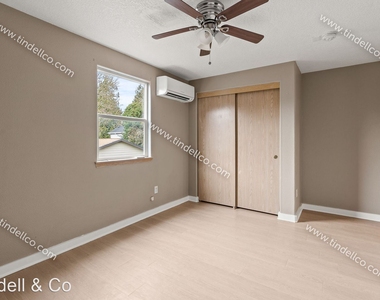 8937 N Bayard Ave - Photo Thumbnail 17