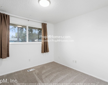 965 Donna Lynn Way - Photo Thumbnail 15