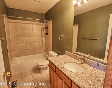 791 Pitkin Way - Photo Thumbnail 12