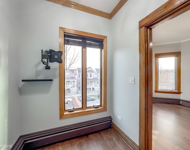 3422 W. Mclean , Unit 5 - Photo Thumbnail 15