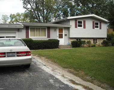 3098 Trentwood Rd. - Photo Thumbnail 0