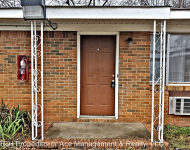 4510 Foster Ave Sw - Photo Thumbnail 0