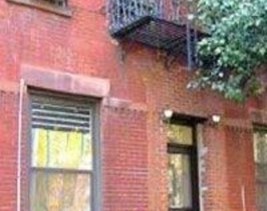 334 East 82nd Street - Photo Thumbnail 12