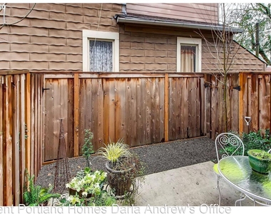 2009 Se Yamhill Street - Photo Thumbnail 23