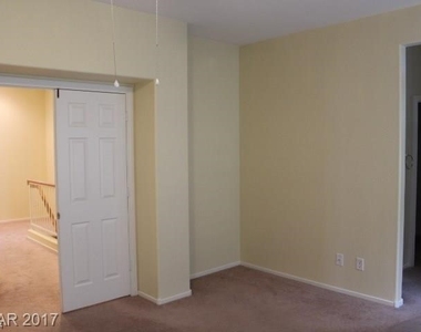 10369 Natural Springs Avenue - Photo Thumbnail 12