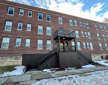1709 E Park Pl - Photo Thumbnail 3