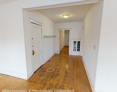 1902 E Linnwood Ave - Photo Thumbnail 8