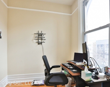 2237 W Armitage Ave, #3f - Photo Thumbnail 12