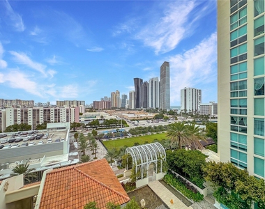 250 Sunny Isles Blvd - Photo Thumbnail 18