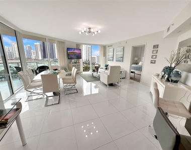 250 Sunny Isles Blvd - Photo Thumbnail 9