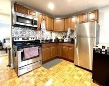 754 Huntington Ave - Photo Thumbnail 0