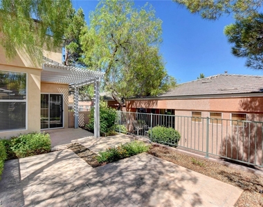 608 Blue Yucca Street - Photo Thumbnail 43