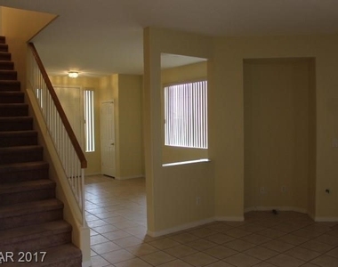 10369 Natural Springs Avenue - Photo Thumbnail 3